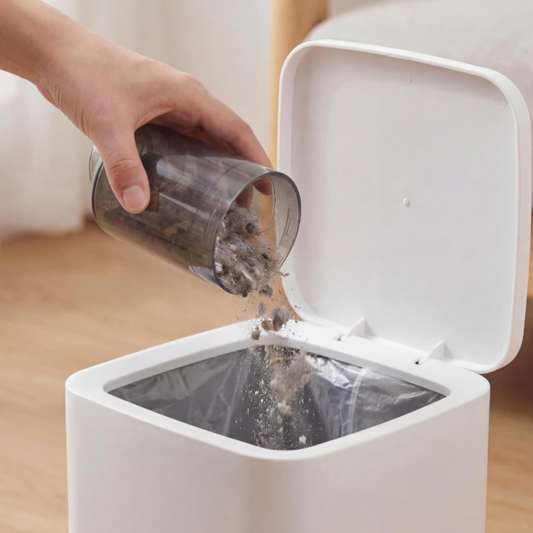 TurboClean Pro – Mini Aspiradora Portátil 3 en 1 (Aspira + Sopla + Filtro Lavable).